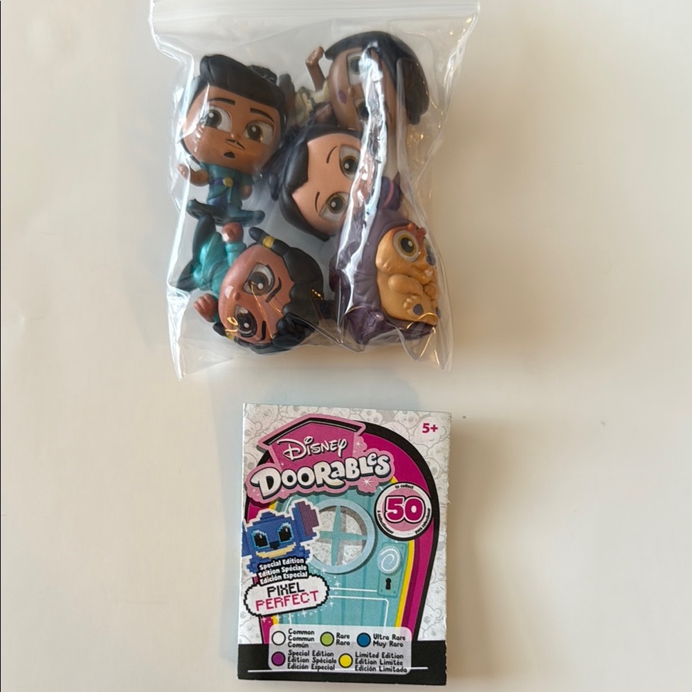 Disney Doorables Pixel Perfect Raya & the Last Dragon Figures